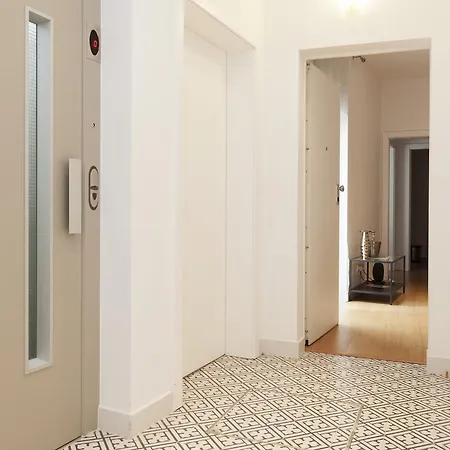 Apartman Downtown Blue Terrace By Homing *